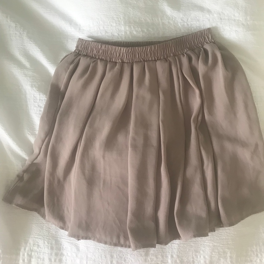 Brandy Melville Taupe Skirt